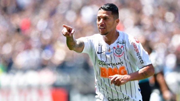 Com 3 gols anulados pelo VAR na partida, Corinthians vence o Vasco por 1 a 0 