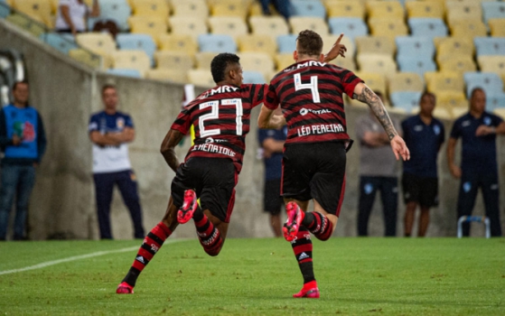 Flamengo abre 3 a 0, vê Flu reagir, mas vai à final da ...