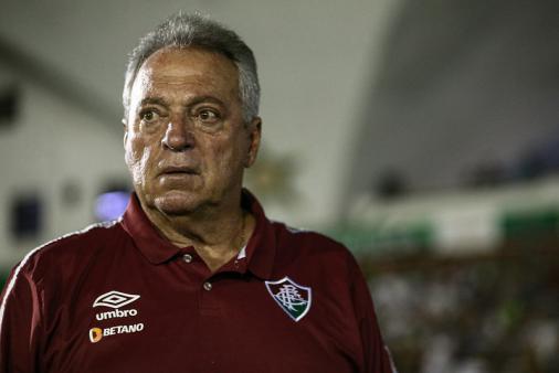 Abel vê derrota injusta, admite que Cristiano sentiu estreia e diz que Luiz Henrique é titular do Fluminense