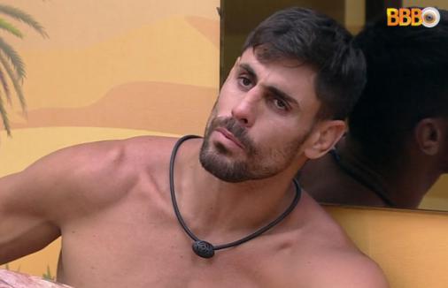 Globo toma decisão sobre prêmios conquistados por Cara de Sapato no BBB
