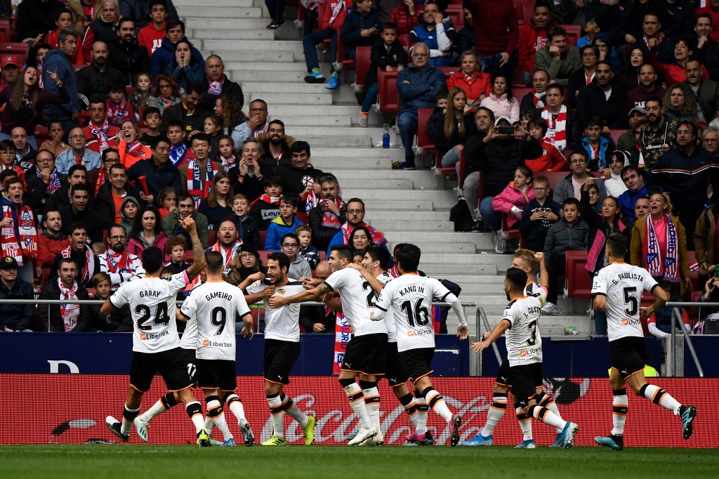 O Valencia foi comprado pelo empresário Peter Lim em maio de 2014. Não conquistou títulos após a venda, mas o clube voltou a ter dívidas sanadas.