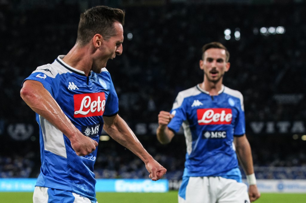 Milik (26 anos) - Clube atual: Napoli - Posição: atacante - Valor de mercado: 22 milhões de euros.