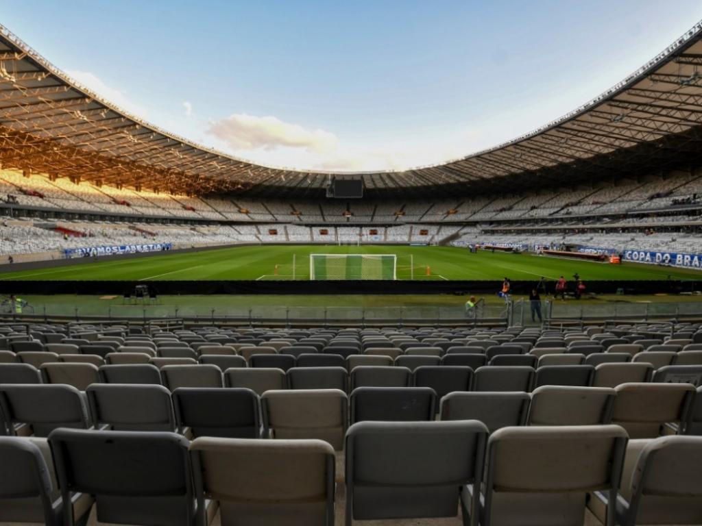 O Campeonato Mineiro estará suspenso a partir da terça-feira (17). A paralisação é por tempo indeterminado, segundo a Federação Mineira de Futebol.