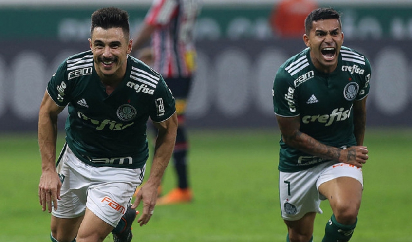 PALMEIRAS - Positivo: O esquema com quatro atacantes não estava entrosado e poderia causar problemas na reta decisiva que se aproximava. Agora, haverá tempo para ajustá-lo