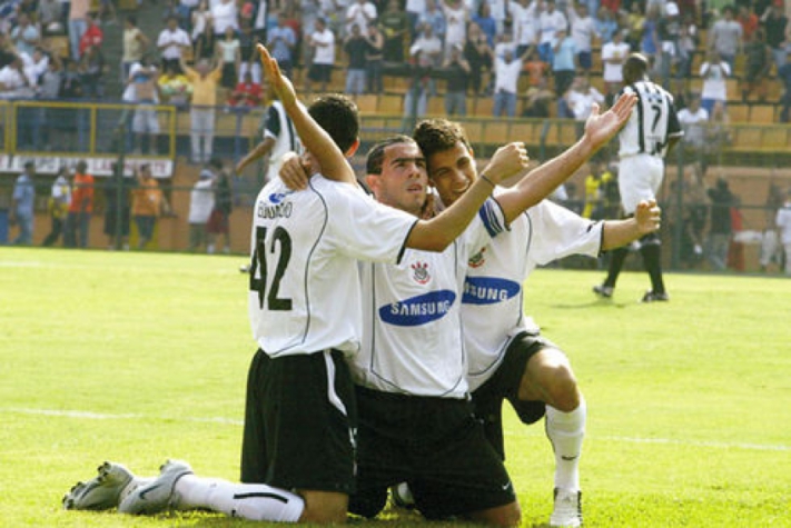 O camisa 10 balançou as redes  em 46 oportunidades pelo Timão.