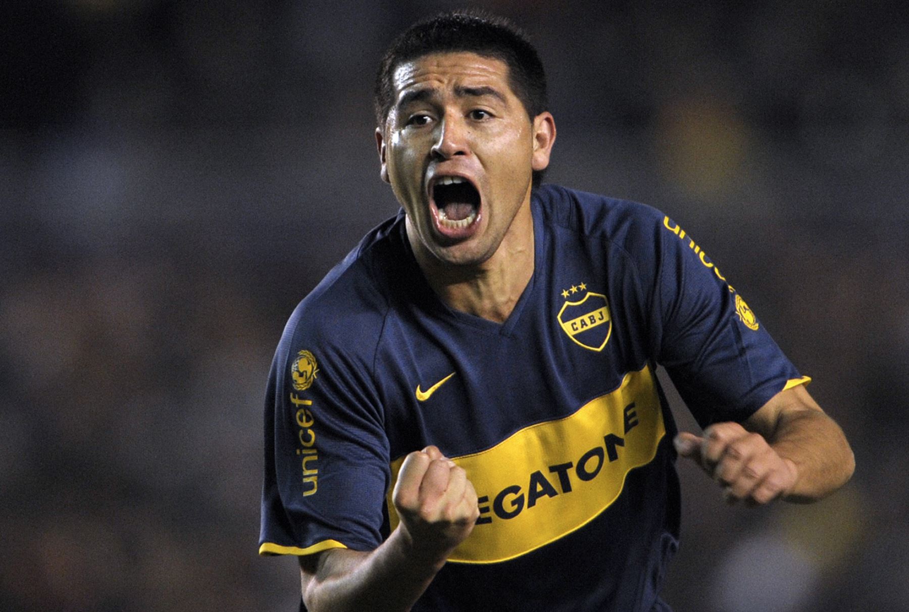 Riquelme (bônus destaque do Boca Juniors): meia - 43 anos - atualmente está aposentado