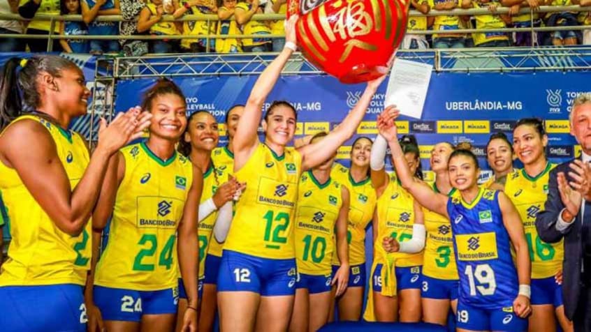 14h30 - Brasil x Estados Unidos - Liga das nações de vôlei feminino final - Onde assistir: SporTV 2 