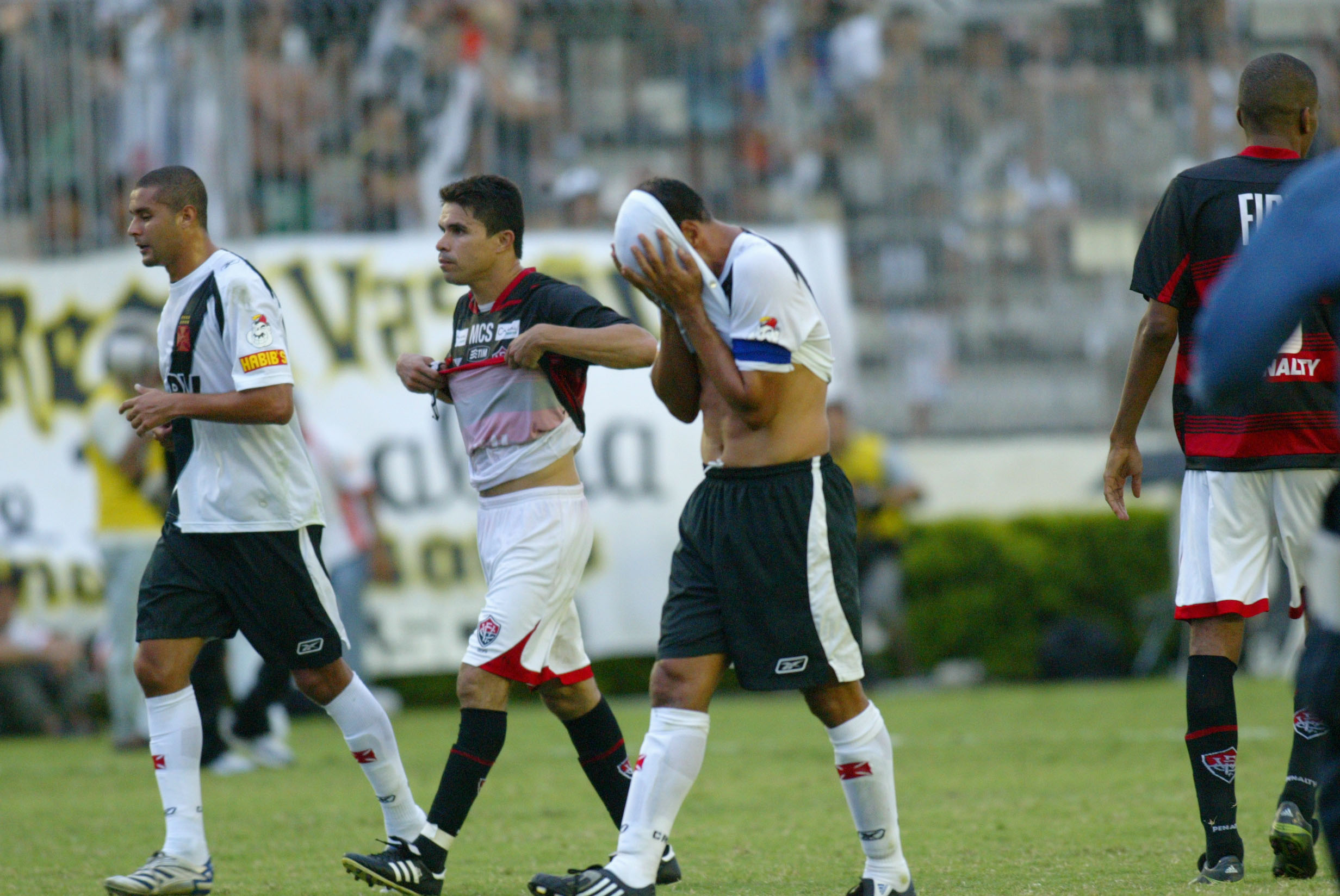 Na edição de 2008, o Vasco teve 40 pontos em 38 jogos. O total do aproveitamento foi de 35,08%.