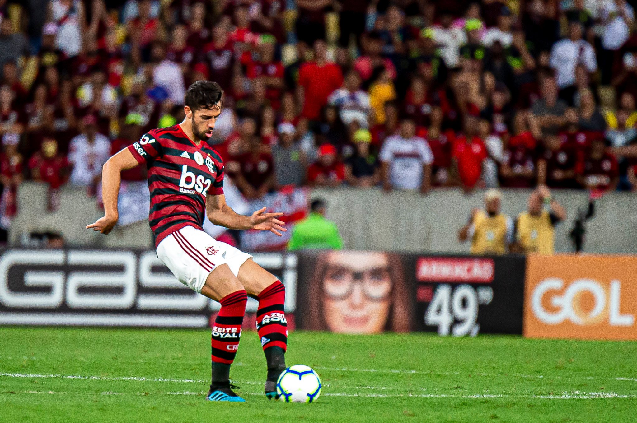 Em nono lugar está Pablo Marí, que chegou ao Flamengo na temporada passada, depois de passar pelo futebol espanhol. Rapidamente, o zagueiro espanhol conquistou a vaga de titular, sendo importante nas conquistas da Libertadores e Brasileiro. Está no Arsenal, da Inglaterra. 