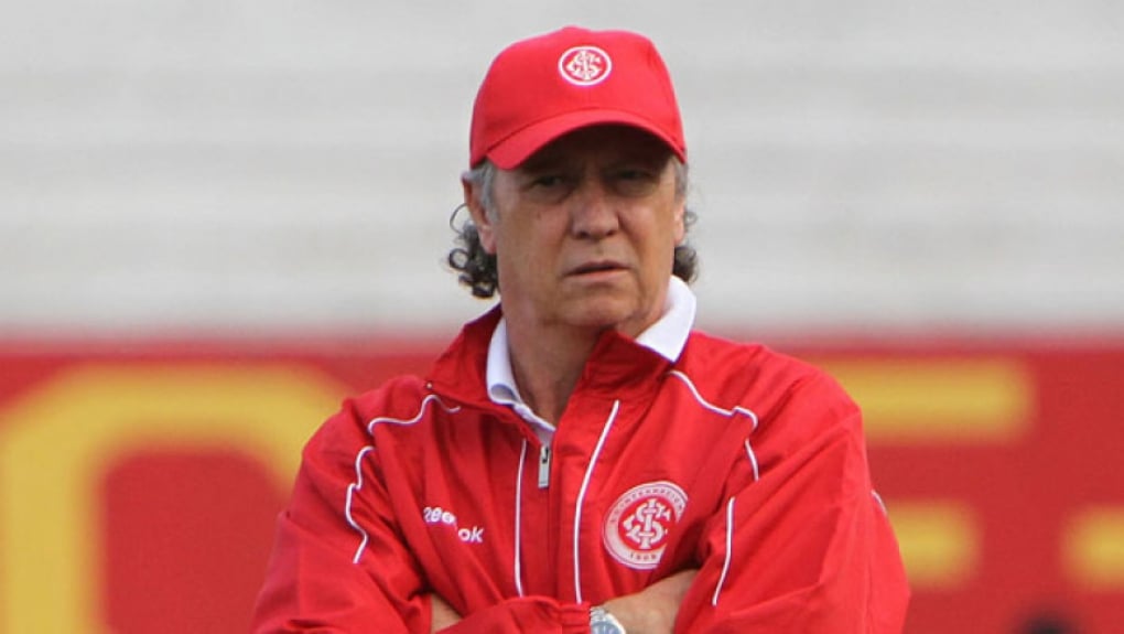 FALCÃO - Destacou-se no Internacional para o mundo. Como treinador, no entanto, tanto na década de 1990 quanto em 2011 e 2016, fracassou como treinador do clube.