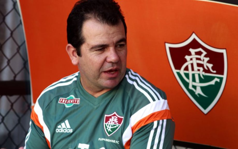 Brasileirão 2011: Enderson Moreira (Fluminense) – Foi demitido após a 2ª rodada