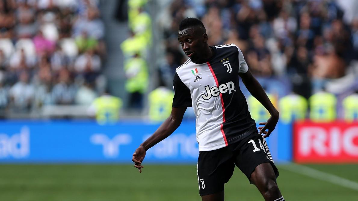 FECHADO - Após rescindir com a Juventus, Blaise Matuidi já tem um novo clube. O meio-campista francês foi anunciado pelo Inter Miami, clube dos Estados Unidos, que pertence a David Beckham.