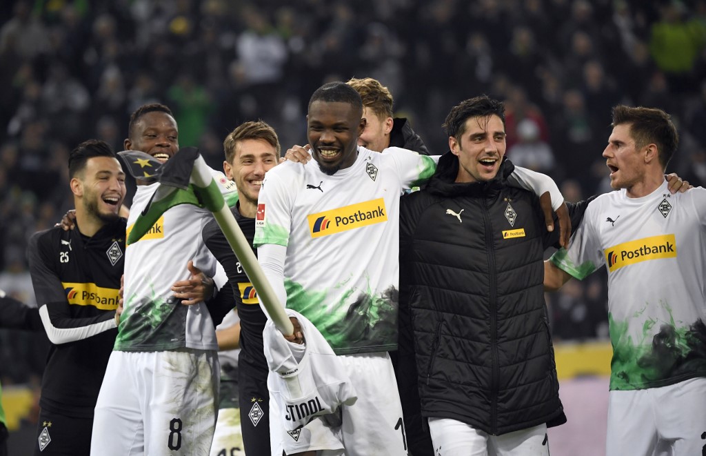 Borussia Mönchengladbach - Pontos:49  / Jogos:25  / Vitórias:15 / Empates: 4 / Derrotas: 6 / Gols: 49