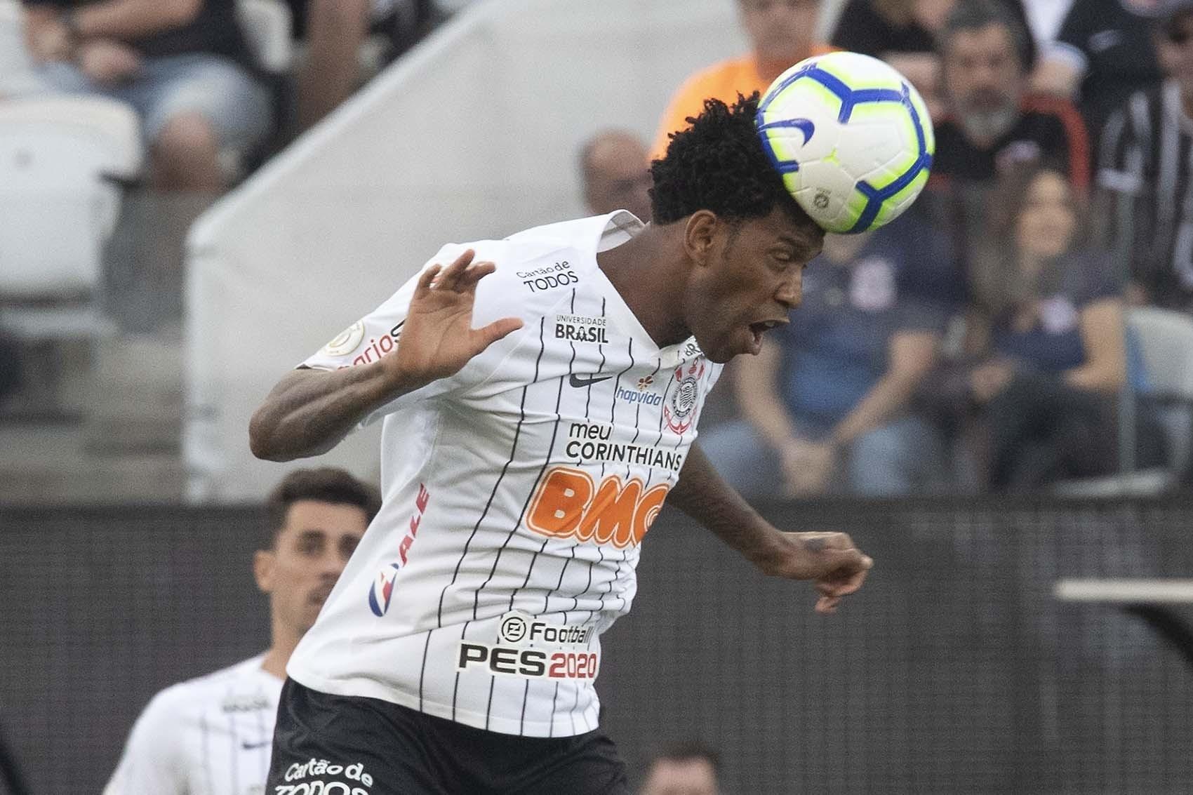 O Corinthians enfrentou o Montevideo Wanderers pela Copa Sul-Americana e, após confusão com os jogadores do time uruguaio, o zagueiro Gil durante confusão com os jogadores do time uruguaio, Gil revelou ter sofrido xingamentos racistas.