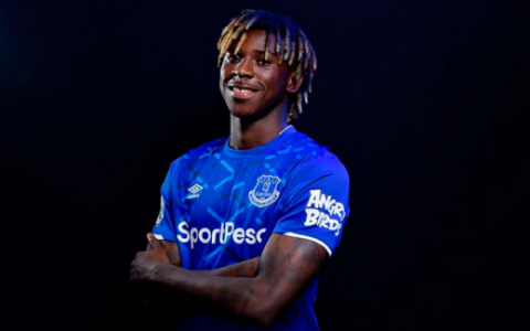 Moise Kean, atacante do Everton, tem 20 anos e é avaliado em 46 milhões de euros (cerca de R$ 251 milhões).