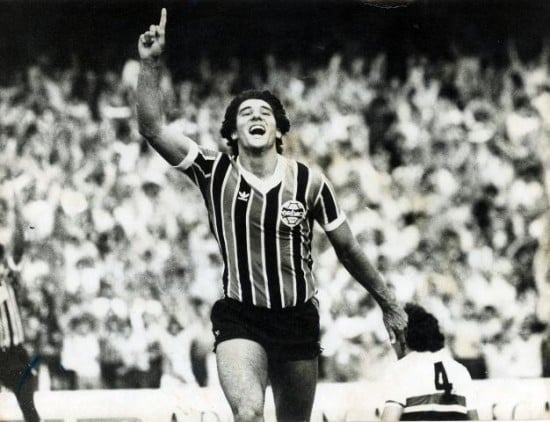 1981: Paulo Isidoro - Grêmio