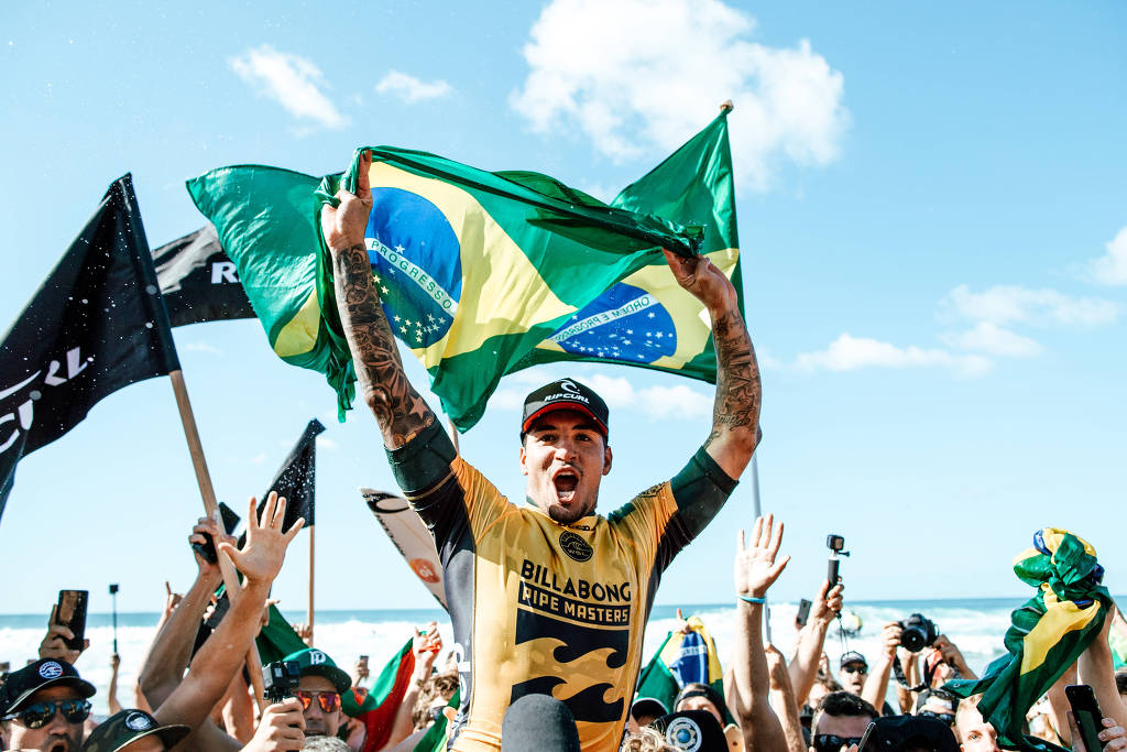 Gabriel Medina: Bicampeão mundial (2014 e 2018), ele ficou em quarto nos  Jogos de Tóquio, mas é cotado para ir ao pódio em Paris-2024. 