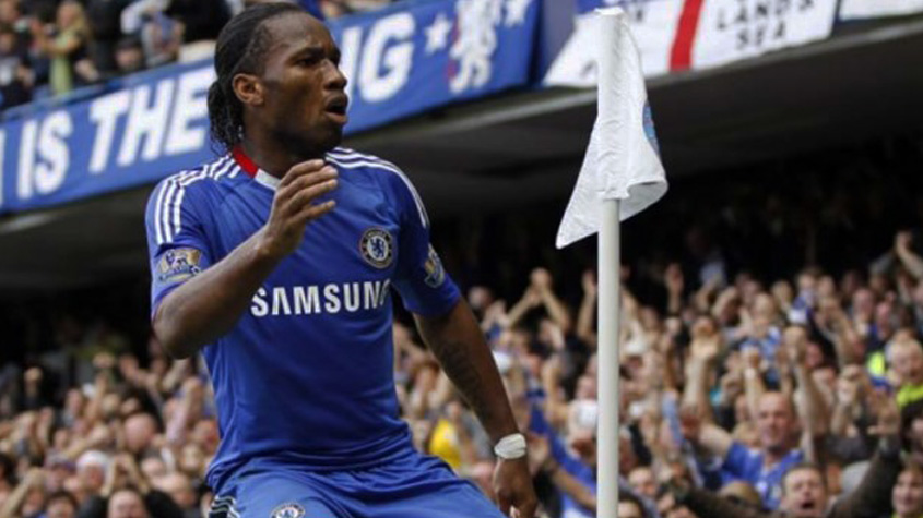 O craque marfinense Didier Drogba, ídolo do Chelsea, chegou aos 14 gols em 24 jogos disputados na Liga dos Campeões. 