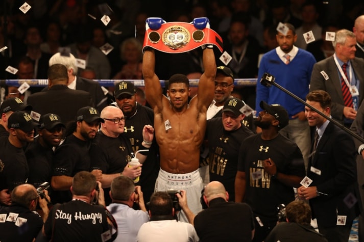 18 – Anthony Joshua, também boxeador, é o 18º colocado, com valores de 47 milhões de dólares (R$ 251,8 milhões).