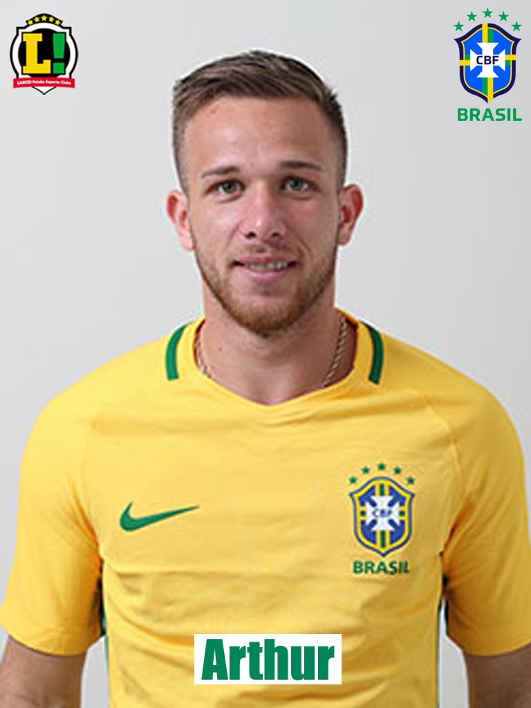 Arthur - 7,5: Distribuiu muito bem a bola para seus companheiros e contou com a sorte em um chute desviado fora da área para marcar seu primeiro gol pela Seleção Brasileira.