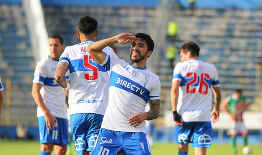 Universidad Católica (CHI) - No Campeonato Chileno de 1957, Universidad Católica, Ferrobádminton e O'Higgins disputaram um triangular para definir quem seria rebaixado. A Católica terminou em último, mas não caiu: o San Luis, terceiro colocado do campeonato, perdeu 13 pontos por escalação irregular de jogador e foi para a segunda divisão no lugar do tradicional clube chileno.