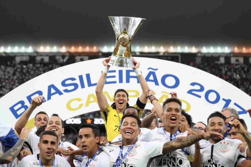 15 de novembro de 2017 - Corinthians conquista o Brasileirão de 2017 ao garantir a primeira posição na tabela do campeonato por pontos corridos.