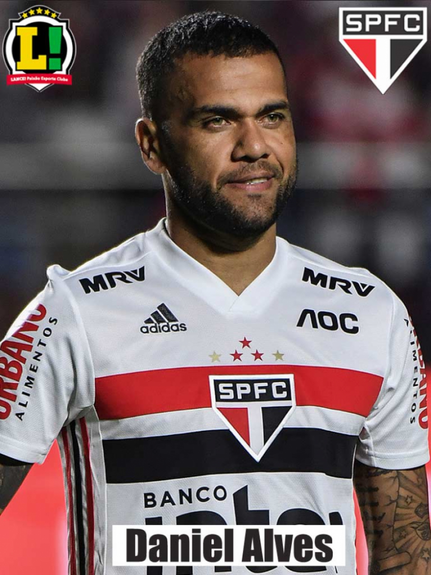 DANIEL ALVES - 6,0: Voluntarioso, participou da maioria das jogadas do São Paulo. Distribuiu bem a partida e foi peça importante no meio-campo.