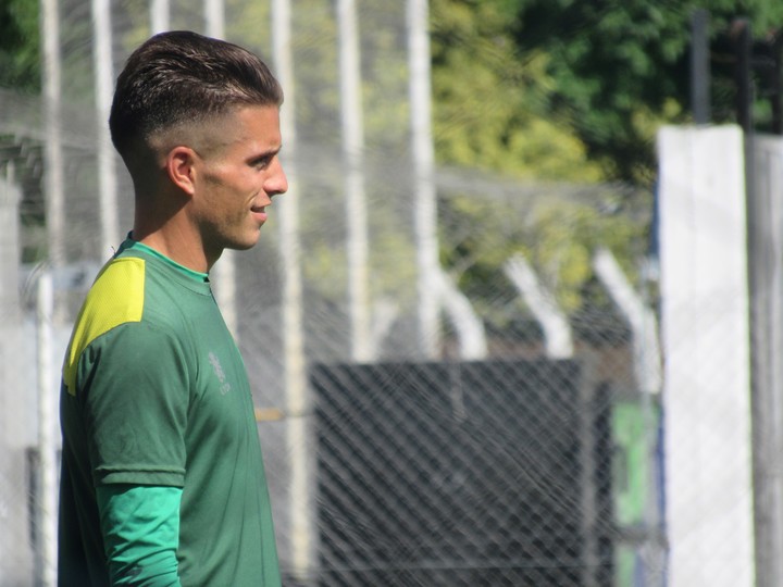 Ezequiel Unsain - Goleiro - 26 anos - Defensa y Justicia - Valor segundo o Transfermarkt: 3,7 milhões de euros (R$ 23,68 milhões)