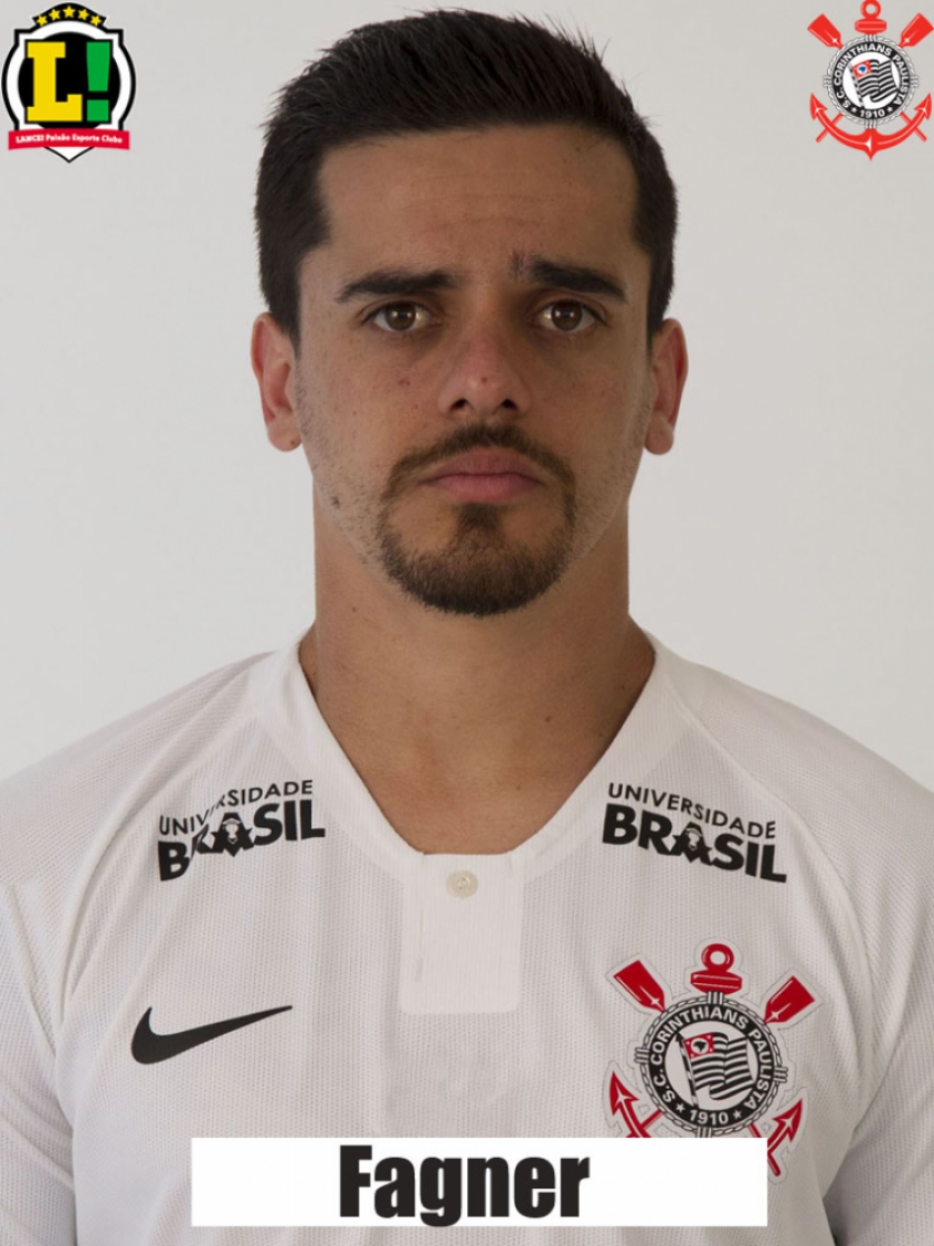 Fagner - 6,5 - Experiente, o lateral teve categoria para chegar ao setor ofensivo. Tanto que deu passe para Boselli. Mostrou atenção para segurar as raras investidas do Leão. 