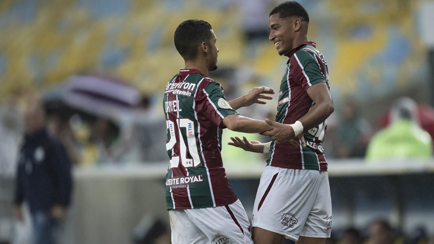 O Fluminense conquistou uma gigantesca vitória sobre o Palmeiras, por 1 a 0, nesta quinta-feira, no Maracanã. O Tricolor não foi brilhante, mas fez valer o mando de campo. O jovem Marcos Paulo fez um belo gol e se destacou. Confira as notas do LANCE! (Por Núcleo Fluminense - reporterflu@lancenet.com.br)