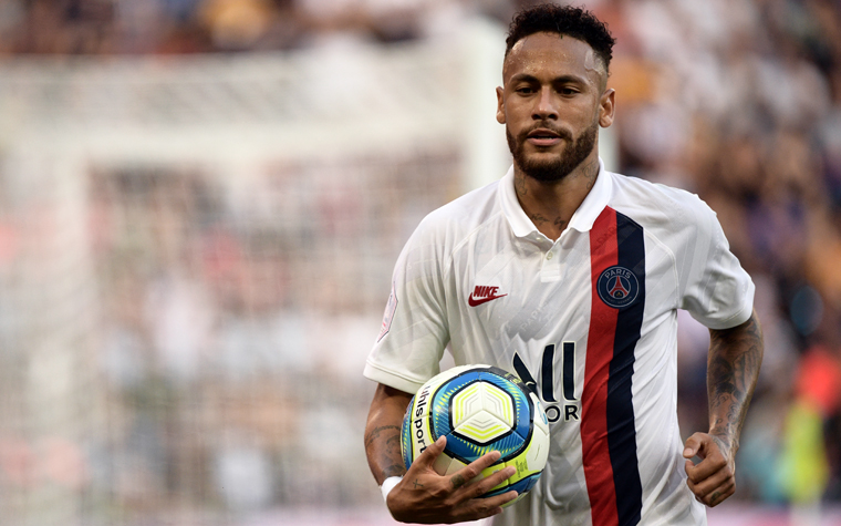 2 - Neymar (Paris Saint-Germain) - R$719 milhões.