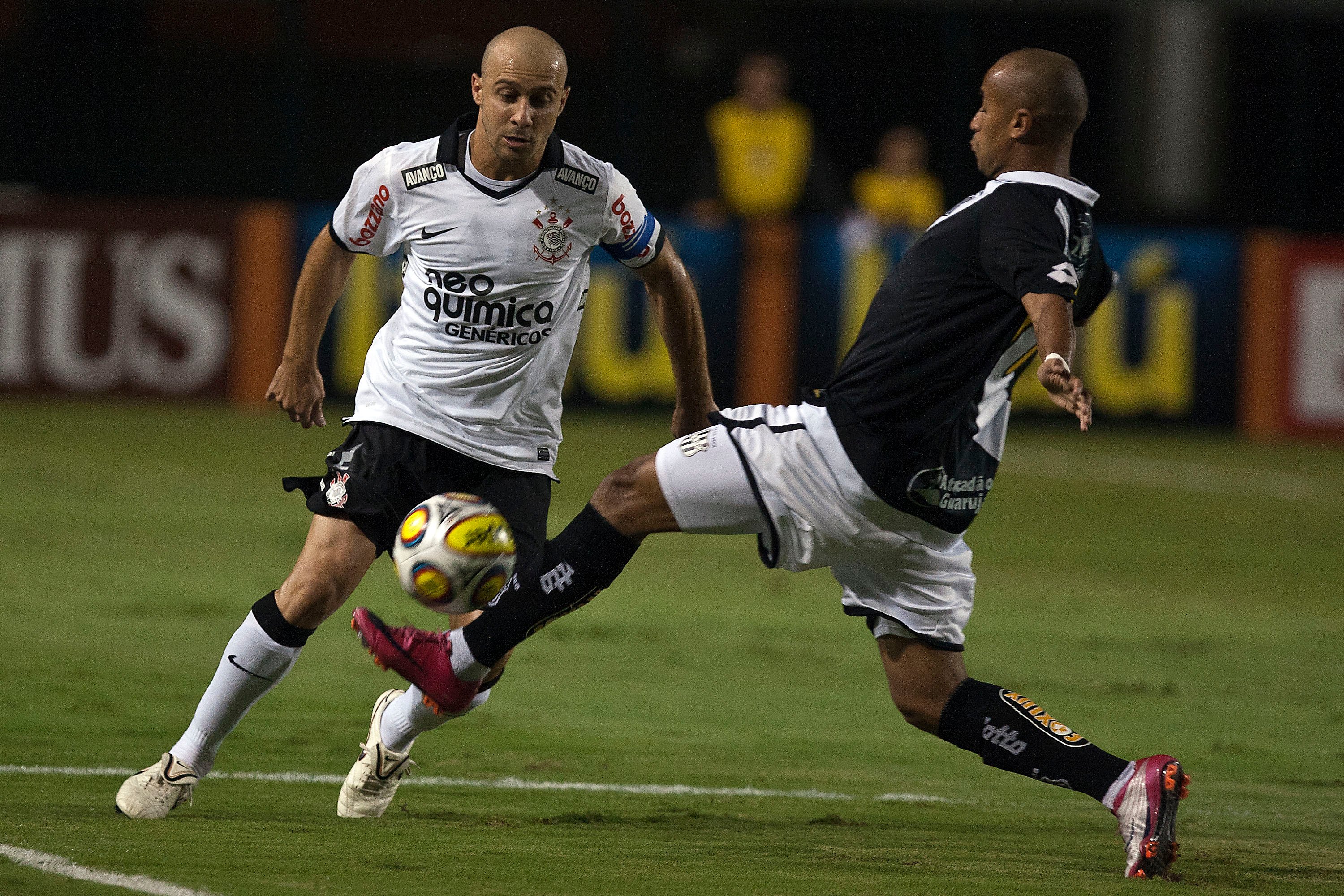 Lateral-direito do Corinthians entre 2008 e 2013, Alessandro é o 13º que mais deu assistências no século: foram 22 passes para gol.
