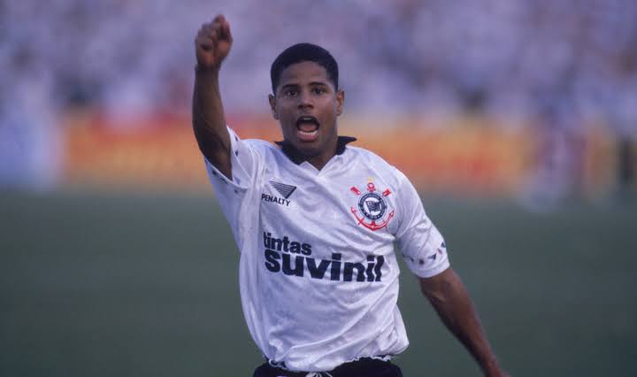 1995: Corinthians (campeão) x Grêmio - Placar agregado: 3 x 1