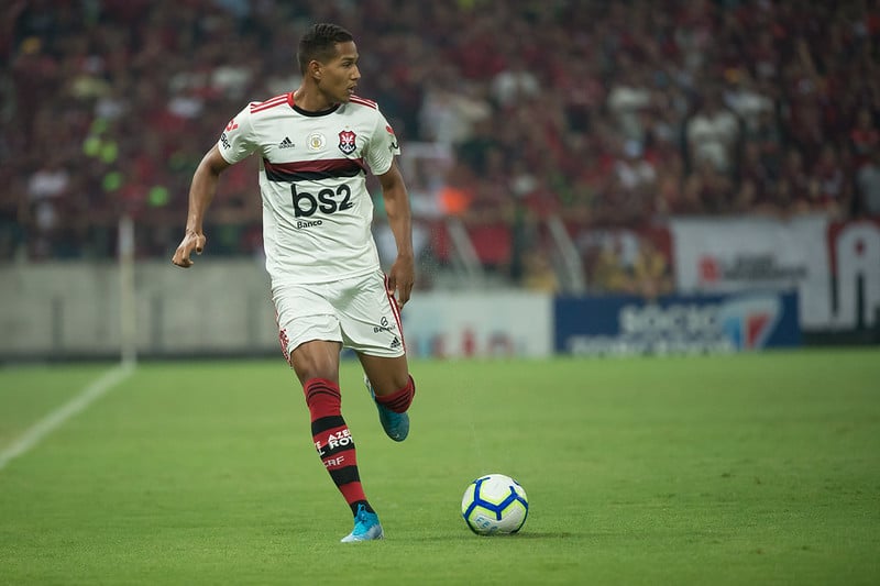 João Lucas - O lateral-direito estará em sua segunda Copa Libertadores. (2019 e 20).