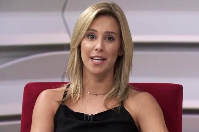 A jornalista Cris Dias é torcedora do Internacional. A informação foi revelada no Programa do Jô, da TV Globo.