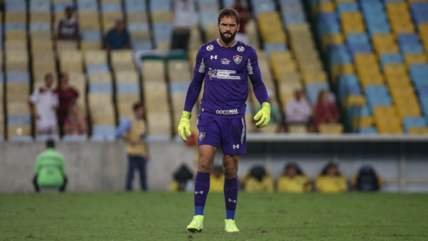 MURIEL- Fluminense (C$ 4,50) - Enfrentando em casa um Corinthians que vem em crise após perder o Derby, tem potencial para não sofrer gols e ser exigido com defesas difíceis.