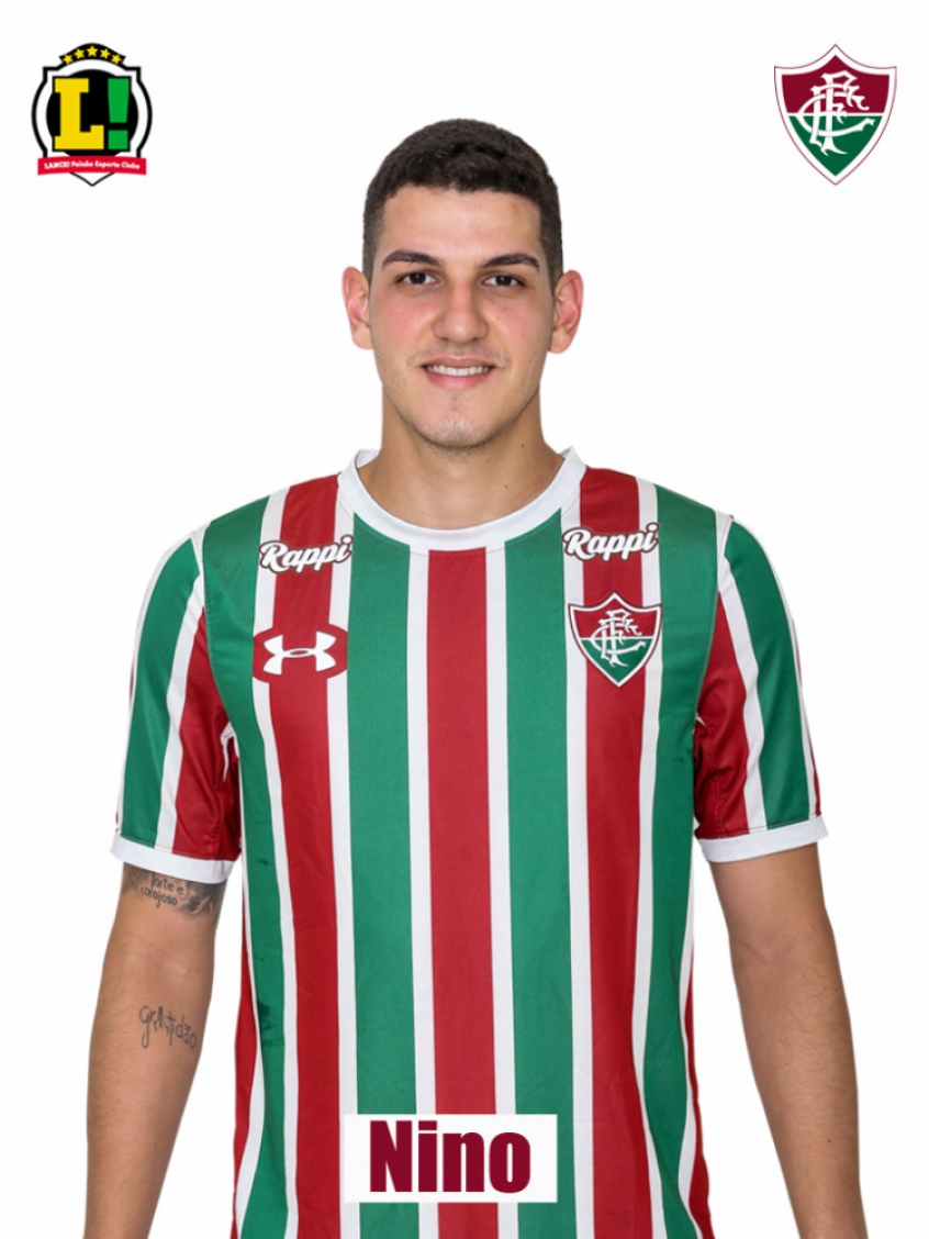 Nino - 6,0 - Assim como seu companheiro, teve uma atuação segura nas poucas chegadas do Figueirense no jogo. Em sua volta ao time, mostrou cada vez mais entrosamento com sua dupla de zaga.