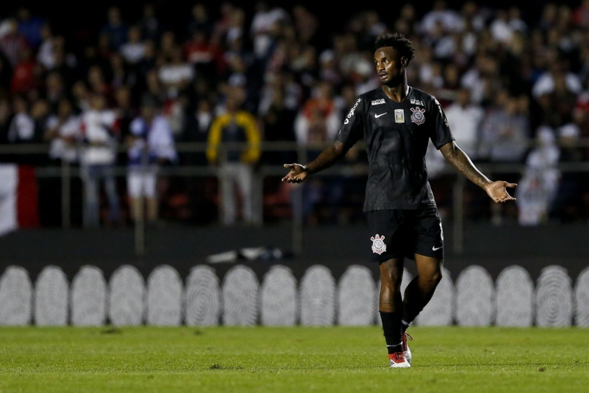 Renê Júnior (volante) - Corinthians - Ficando sem clube