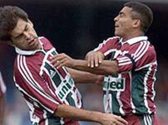 Romário x Andrei - Quando o Fluminense sofreu com um placar de 6 a 0 contra o São Paulo, Romário resolveu "criticar" a atuação dos companheiros de equipe e o escolhido foi Andrei. O atacante atravessou o campo e deu um tapa no rosto do zagueiro.