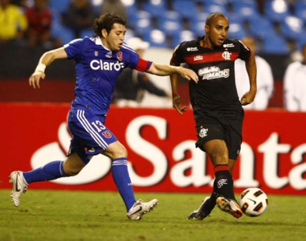 Flamengo 0 x 4 Universidad de Chile - Oitavas Libertadores 2011 - No Engenhão, o Rubro-negro sofreu um passeio da equipe chilena. Na volta, perdeu novamente por 1 a 0.