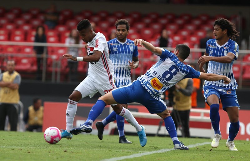 9ª rodada - Avaí x São Paulo -  04/06, 05/06 ou 06/06 - Ressacada