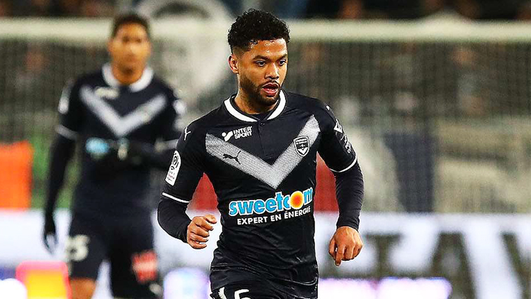 FECHADO! - O Atlético-MG conseguiu antecipar a chegada do volante Otávio. O Galo já tinha acertado um pré-contrato com o atleta de 27 anos, que tem contrato até junho com Bordeaux, da França. O jogador, então, virá por empréstimo antes de se tornar atleta em definitivo do Alvinegro.