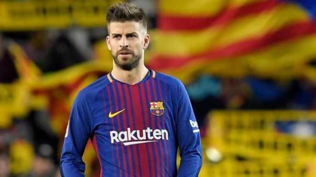 Gerard Piqué (zagueiro): torcedor do Barcelona – defendeu o clube de 2008 a 2022 – aposentado