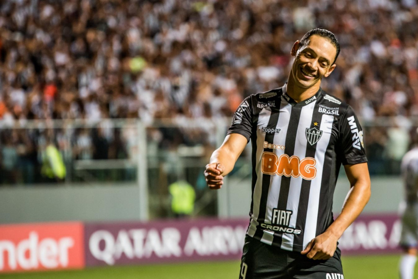 Ricardo Oliveira - Está em atividade, e atua pelo Atlético-MG, após uma boa passagem pelo Santos. Também realiza cultos em igrejas evangélicas.