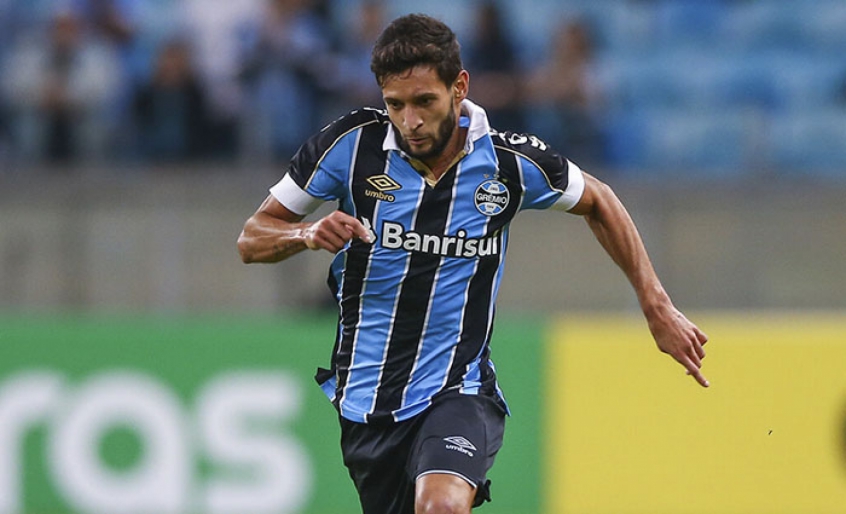 Já Juninho Capixaba está emprestado ao Bahia, com o vínculo até dezembro de 2020. Seu contrato com o Grêmio tem duração até fevereiro de 2023.