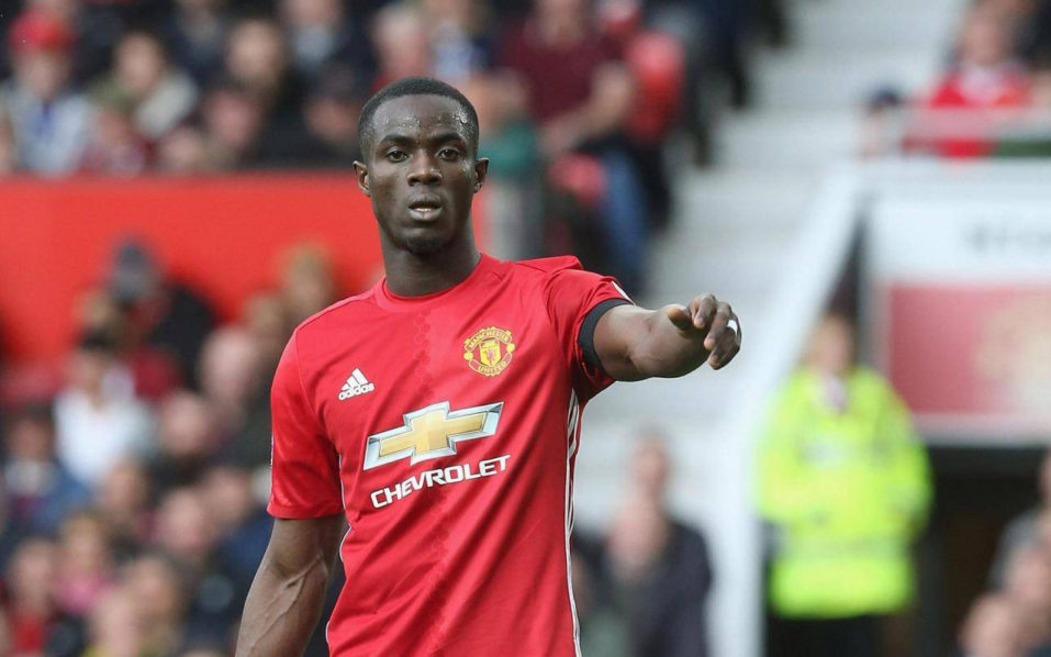 FECHADO - Eric Bailly permanecerá no Manchester United. Após rumores de que o zagueiro pudesse deixar o clube, os Red Devils anunciaram oficialmente a renovação do marfinense até 2024. O vínculo tem opção de extensão por mais uma temporada.