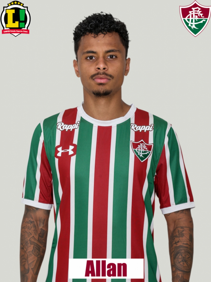 Allan - 6,0: Jogou com segurança e foi um ponto consistente na marcação. Saiu mancando no fim do jogo.