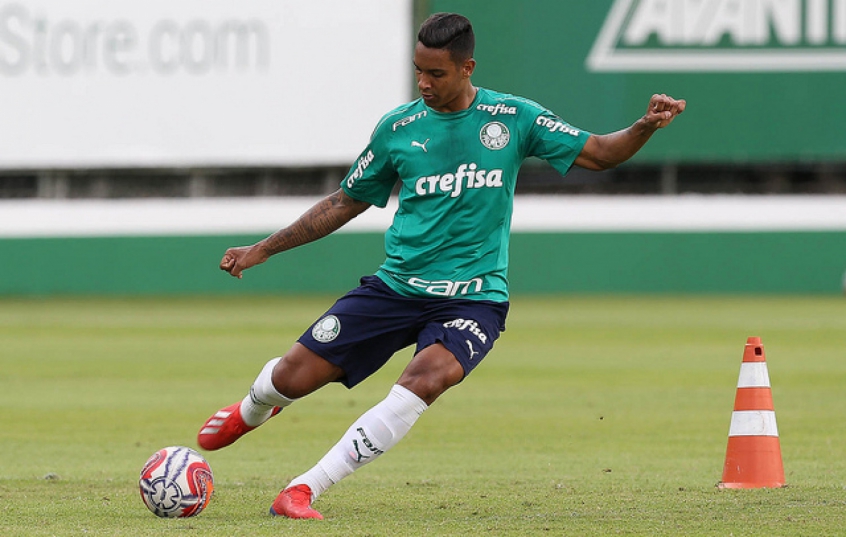 Zagueiro Antonio Carlos está emprestado ao Orlando City, dos Estados Unidos, até junho de 2023, mesmo ano que termina seu acordo com o Verdão.