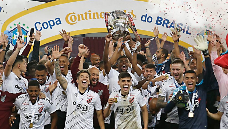 11º – O Athletico Paranaense têm 2 títulos internacionais (1 Copa Sul-Americana e 1 Copa Levain).