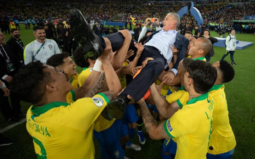 Como já fora anunciado anteriormente, a Conmebol ratificou que a Copa América que estava marcada para os meses de junho e julho de 2020, na Argentina e Colômbia, será realizada no mesmo período no ano de 2021. Os países-sede foram mantidos.